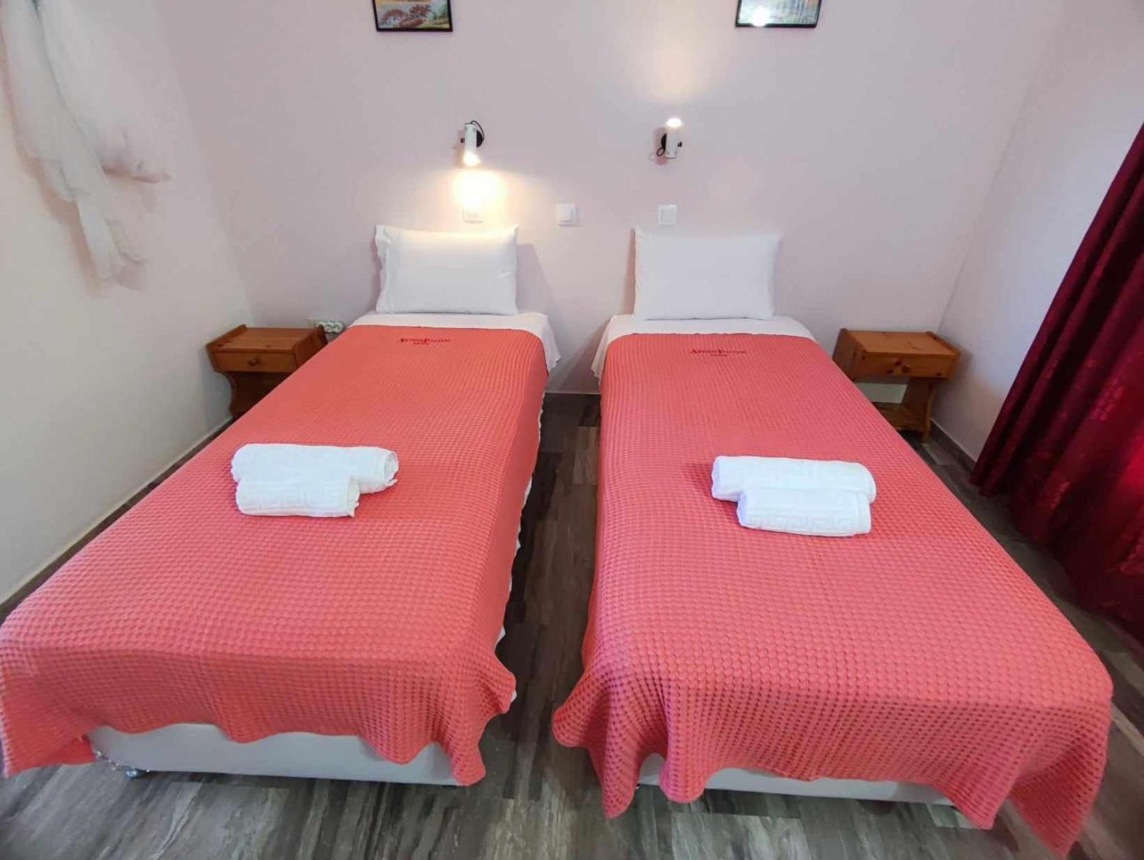 Marianna House Hotel Ájosz Jeórjosz Págon Kültér fotó