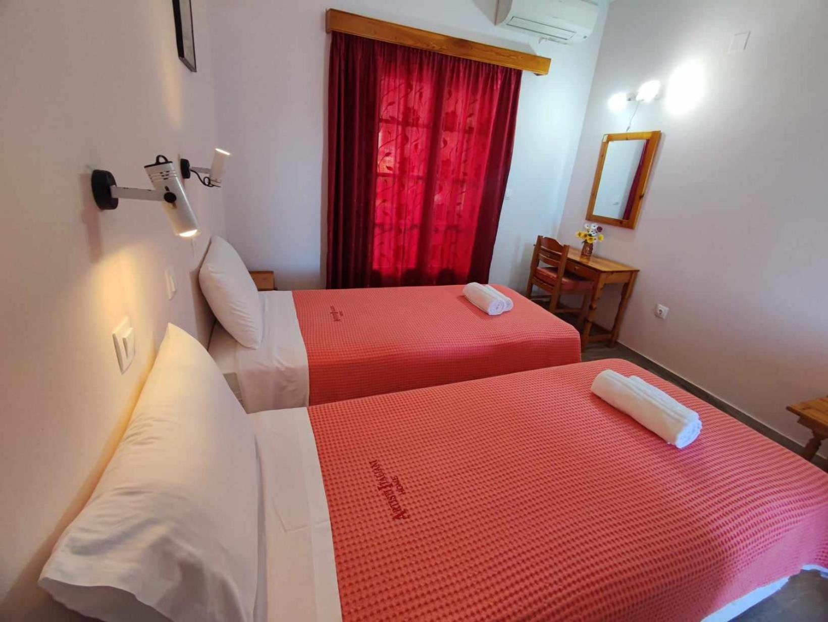 Marianna House Hotel Ájosz Jeórjosz Págon Kültér fotó
