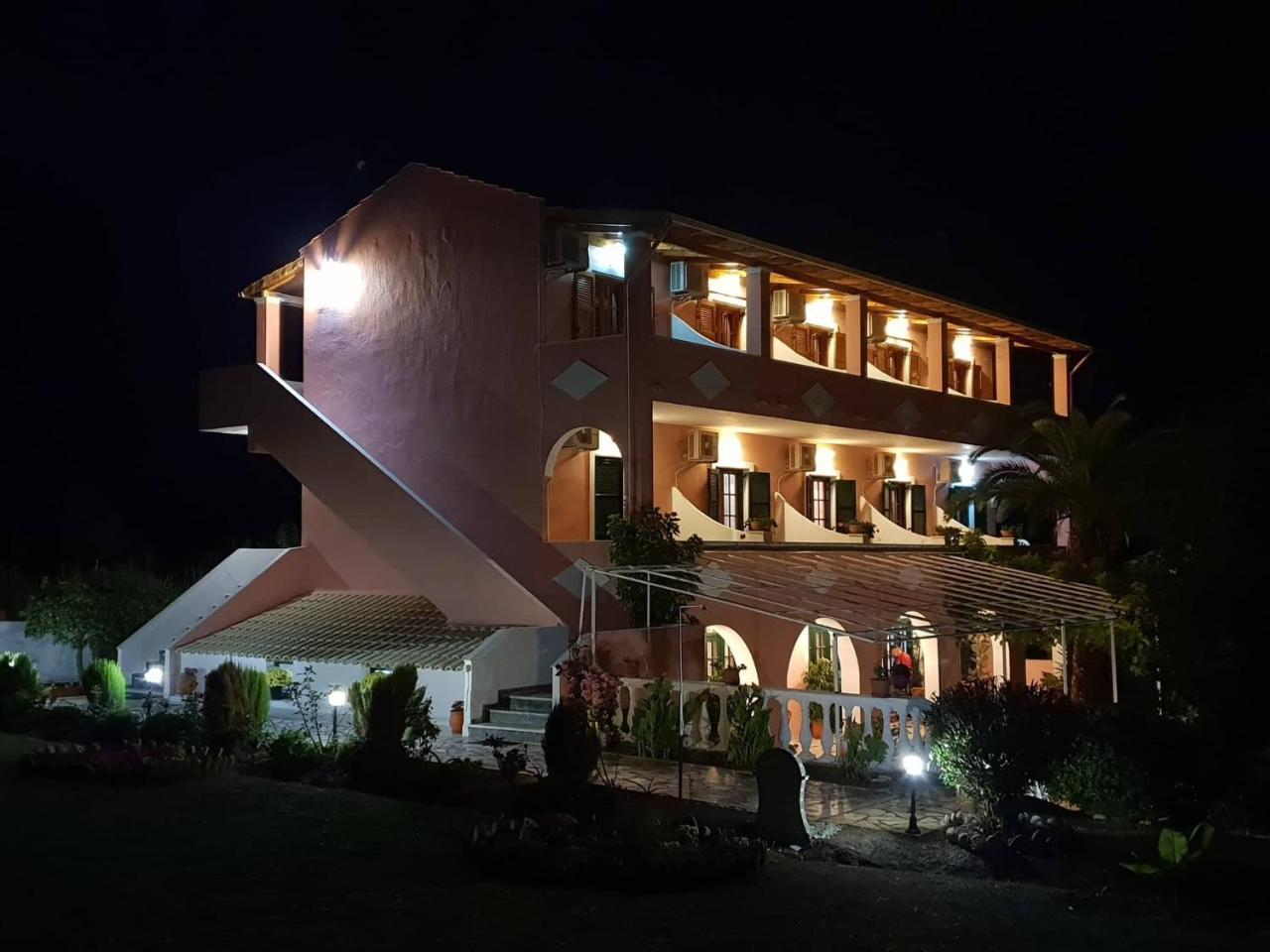 Marianna House Hotel Ájosz Jeórjosz Págon Kültér fotó